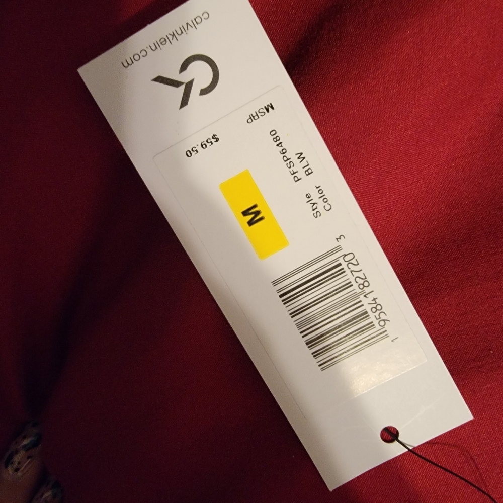 Calvin Klein - Picture 4 of 5